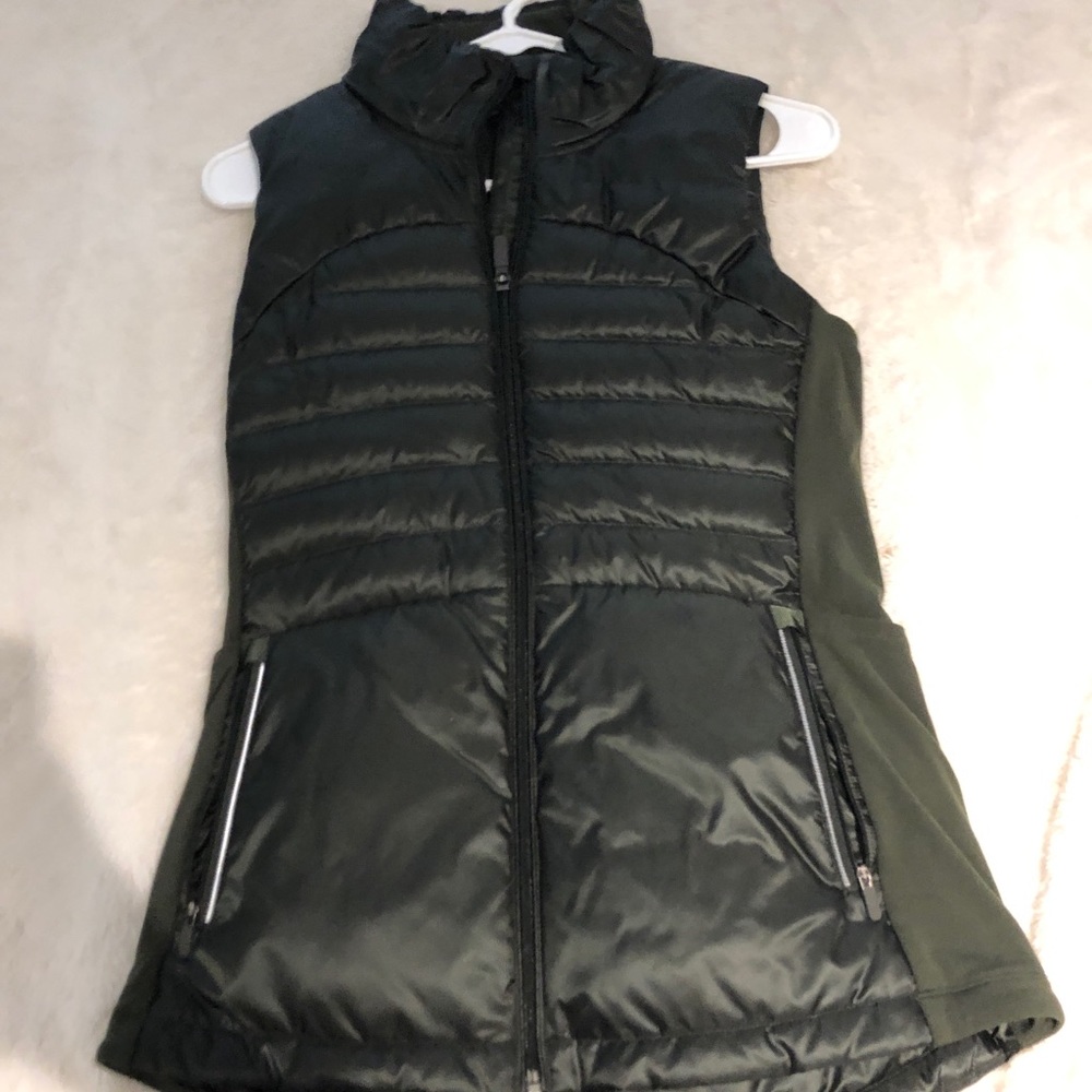 lululemon vest